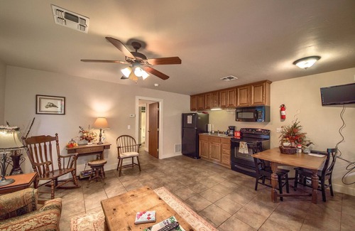 Fredericksburg Cottage | Annettes A And Waldrip 2 Bedroom Home by RedAwning