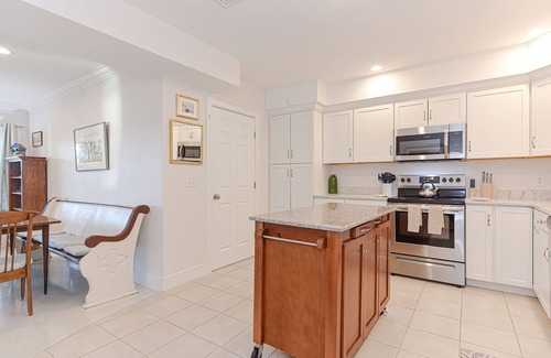 Gloucester Apartment | Annisquam River Sunsets: Enjoy spectacular sunsets and a relaxed river vibe.