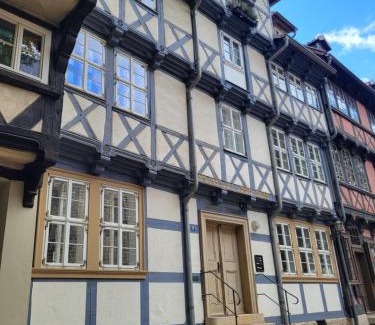 Quedlinburg Apartment | Anno 1577 - Marktkirchhof 6