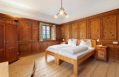 Pfalzen Apartment | Ansitz Baumannhof Apt Erker Suite
