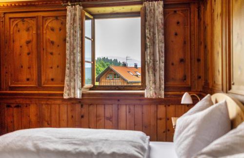 Pfalzen Apartment | Ansitz Baumannhof Apt Erker Suite