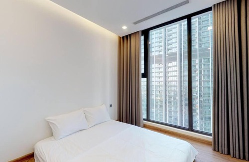 Ngoc Khanh Apartment | Anstay Hemingway Haven 4 Bedroom Metropolis