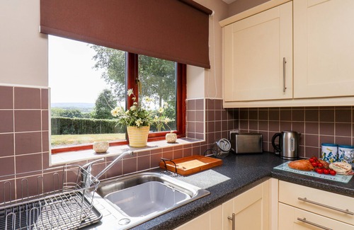 Ruswarp House | ANSTIS COTTAGE, family friendly, country holiday cottage in Whitby