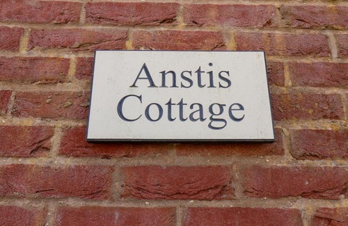 Ruswarp House | Anstis Cottage