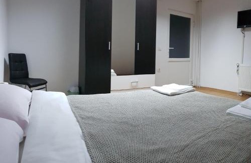 Faget House | Antal Guesthouse