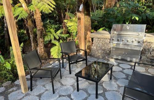 Volcano House | Anthurium Cottage