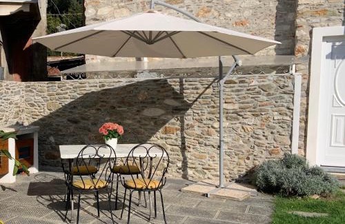 Pietrasanta Apartment | Antica casa nel borgo