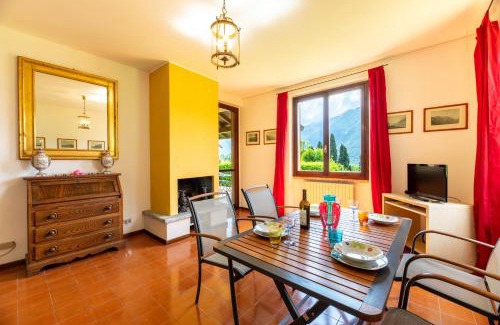 Sala Comacina Apartment | Antica Isola Giardino - Happy Rentals