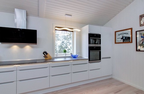 Balka House | "Antigona" - 250m from the sea by Interhome