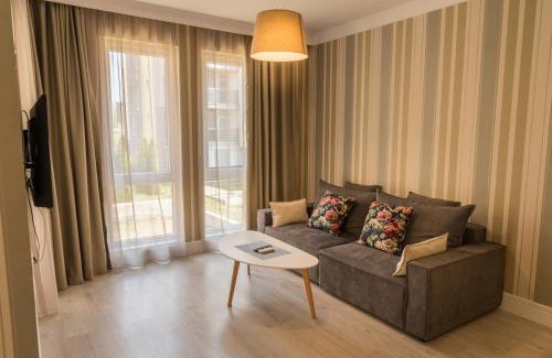 Hisarja Apartment | Antique Residence
