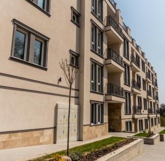 Hisarja Apartment | Antique Residence