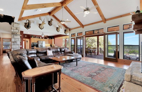 Wimberley House | Antler Ridge Ranch - Pool, Views, and minutes to downtown Wimberley!