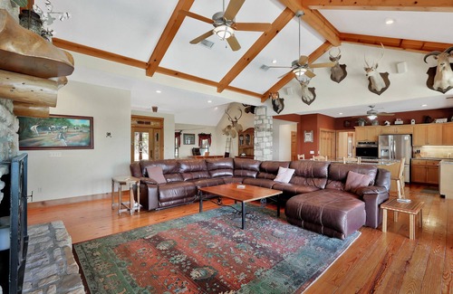 Wimberley House | Antler Ridge Ranch - Pool, Views, and minutes to downtown Wimberley!