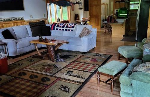 Alpine Lake House | Antler Ridge