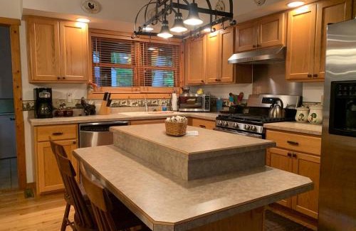Alpine Lake House | Antler Ridge
