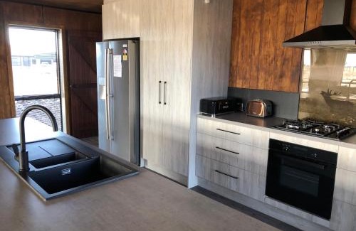 Twizel House | Antlers Rest - Twizel