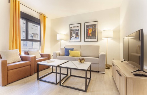 Atocha Apartment | Antonio Lopez IX apartment in Madrid