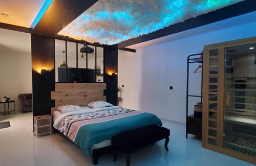 Muntzenheim Apartment | AOG PRESTIGE LovelyRoom SPA, SAUNA, CINEMA