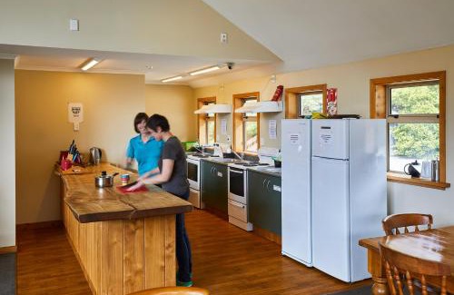 Mount Cook Village Cabin | Aoraki Mount Cook Alpine Lodge