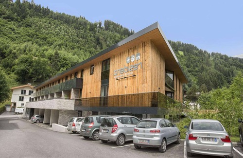 Schonbach Apartment | Apartment in Neukirchen near Ski Lift