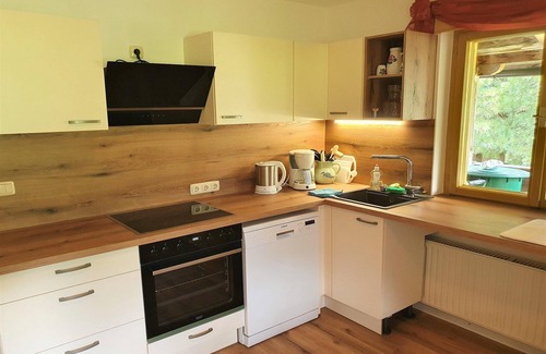 Schonbach Apartment | Apartment Neukirchen near Ski Slopes
