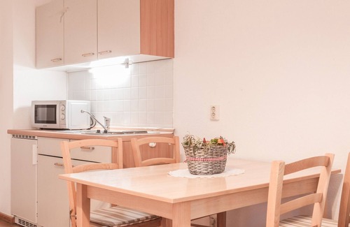 Duerrroehrsdorf-Dittersbach Apartment | Apartment-Ensuite with Shower-App. 4 - OG