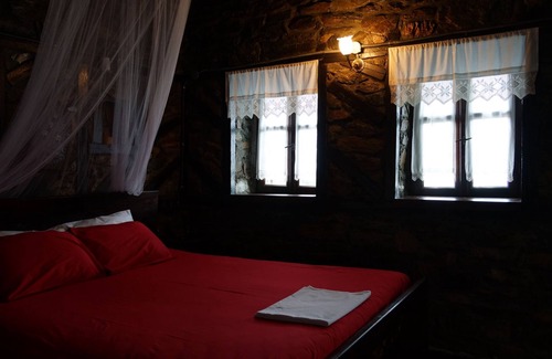 Skotina House | Apalni Cottage
