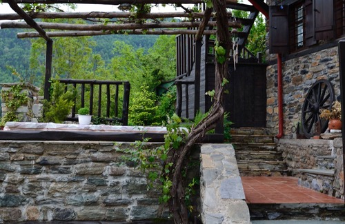 Skotina House | Apalni Cottage