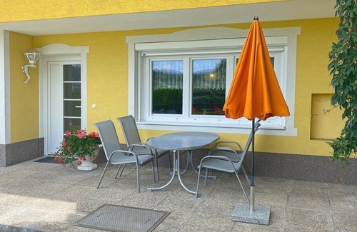 Unterburg am Klopeiner See Apartment | Apartment Agatha - first floor west - garden view - Ferienwohnungen Sauerschnig