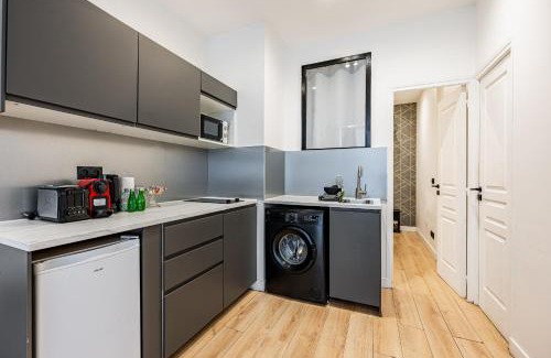 Amerique Apartment | Apart 1 Bedroom # Buttes Chaumont # Paris 19