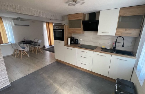 Feldberger Seenlandschaft Apartment | Apartment Am Rosenberg - Holiday home Am Rosenberg