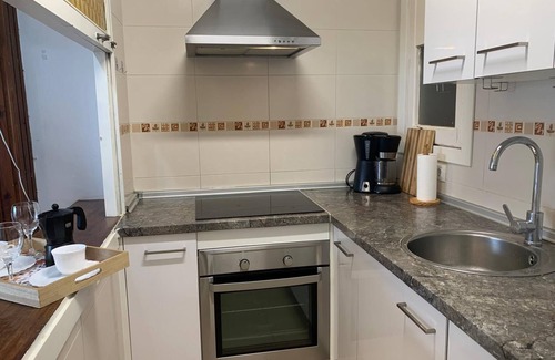 L'Hospitalet de l'Infant Apartment | Apartment with fabulous sea views 100 m from the beach