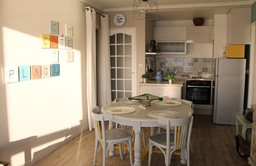 Saint-Gilles-Croix-de-Vie Apartment | Apartment with sea view