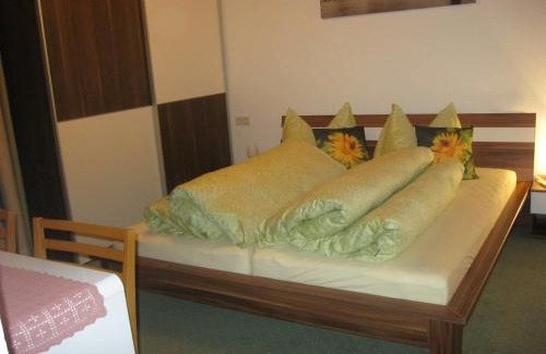 Ried im Oberinntal Apartment | Apart Pöll