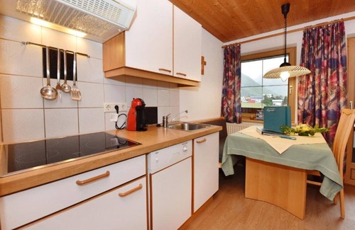 Galtur Apartment | Apart Zimalis - apartment for 4-5 people (2 bedrooms) in the Tyrolean mountains