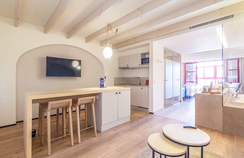 Sindicat Apartment | Apartahotel Fil Suites