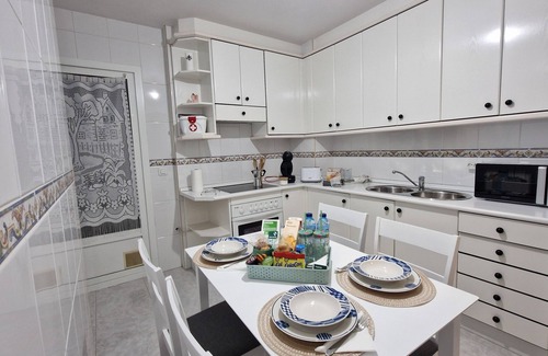 Vilagarcia de Arousa Apartment | Apartamento a 7 Min. de Playa de la Concha. Frente Estación Trenes Vilagarcia