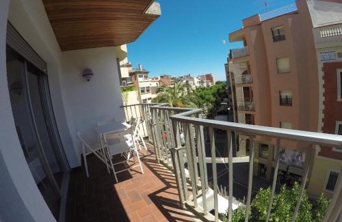 Sant Feliu de Guixols Apartment | Apartament a la Placeta de Sant Joan 21, 3r