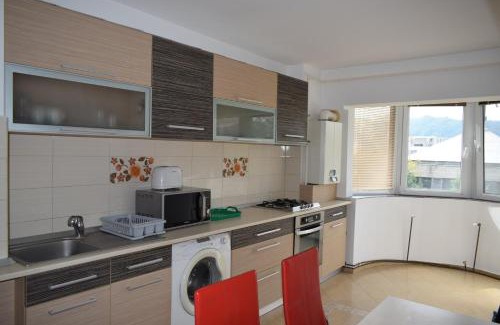 Baia Mare Apartment | Apartament Cathedral View Republicii RHBM