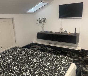 Floresti Apartment | Apartament cu scara interioară