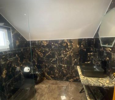 Moisei Apartment | Apartament HATERE
