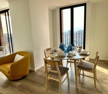 Zona 10 Apartment | Apartamento 3 Habitaciones, Edificio Airali, Zona 10, Avellino