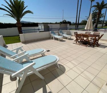 Molinell Apartment | apartamento 4 personas, amplias terrazas y 2OO mt de la playa