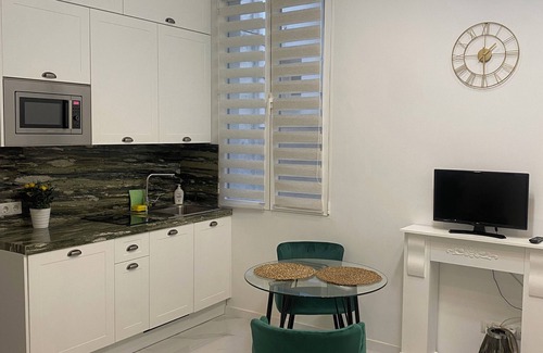 Pacifico Apartment | Apartamento Acogedor Nuevo y Moderno, a 5 min del Parque El Retiro y Atocha
