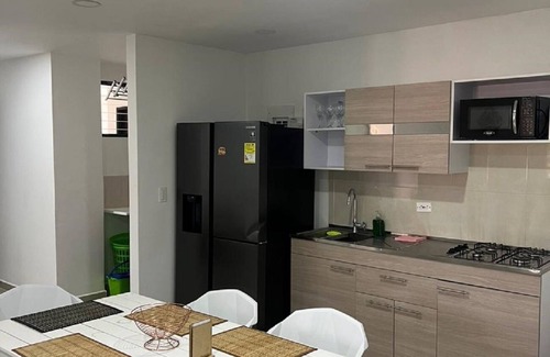 San Javier Apartment | Apartamento Amoblado Cerca A Zona Rosa DE LA 70, Grupos DE Familiares Y Amigos