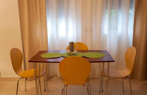 Distrito Noroeste Apartment | Apartamento céntrico con parking privado