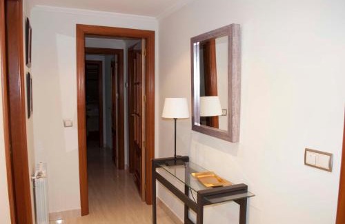 Distrito Noroeste Apartment | Apartamento céntrico con parking privado