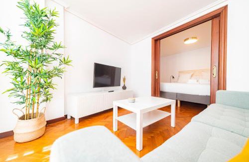 Pontedeume Apartment | Apartamento Carmiña