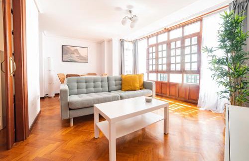 Pontedeume Apartment | Apartamento Carmiña