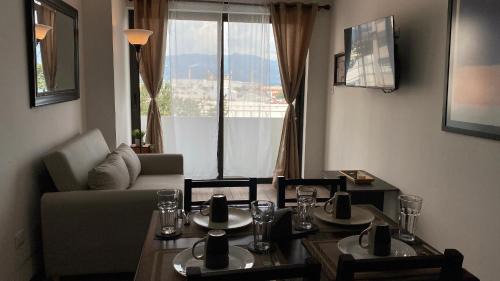 Zona 12 Apartment | Apartamento Centro de la Ciudad de Guatemala, zona 12 Edificio Petapolis